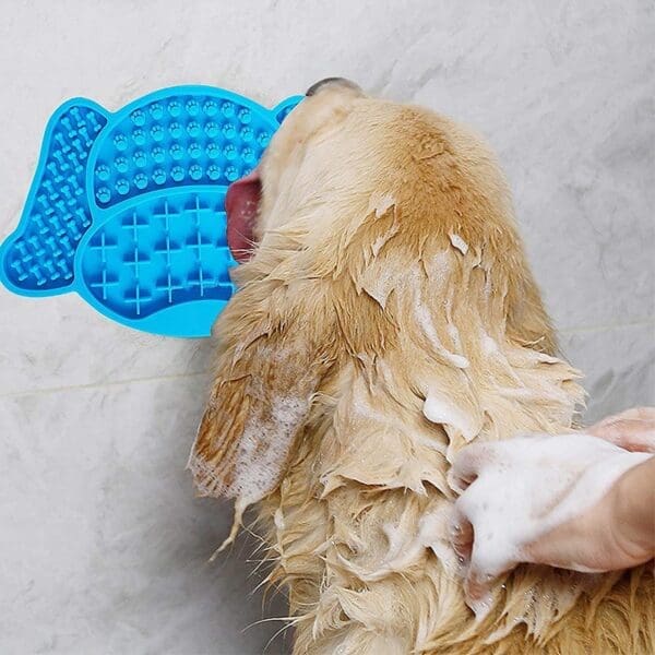 Anxiety Reduction Dog Lick Mat with Suction Cup Various Colors - BLUE