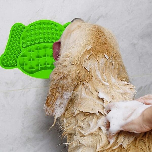 Anxiety Reduction Dog Lick Mat with Suction Cup Various Colors - Green