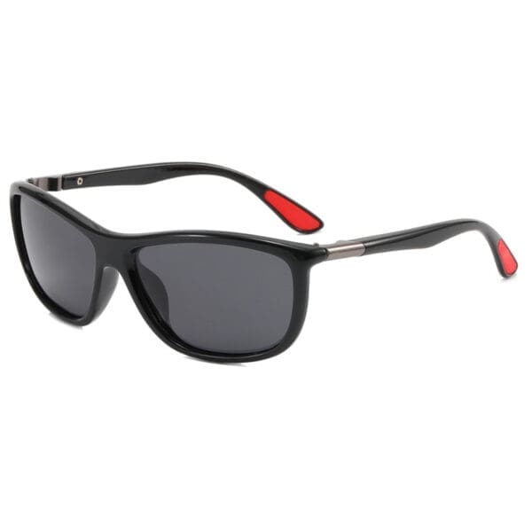 Polarized Fashion Sunglasses Various Designs - Black frame grey chip