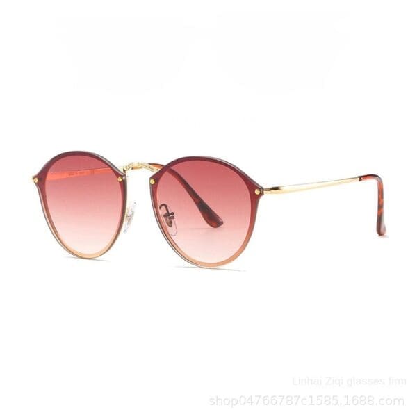 Fashion Trend Sunglasses Various Colors and Patterns - The gold frame turns red